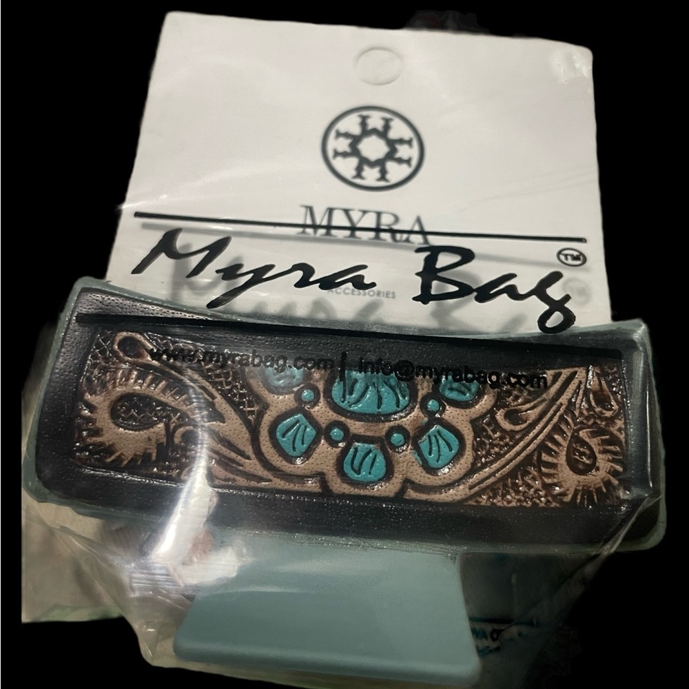 NWT Myra Bag Leather Hand Crafted Tooled Western Design Hair Claw - Picture 4 of 5
